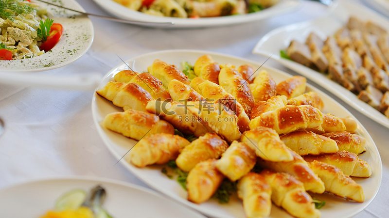 食品批发代理：货源、价格、对比的深层解析